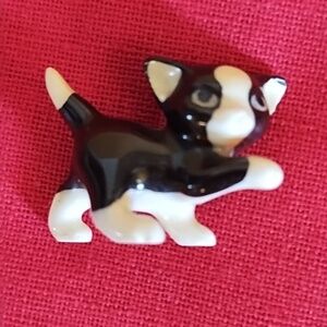 HAGEN RENAKER PLAYFUL VINTAGE BLACK & WHITE PORCELAIN KITTEN